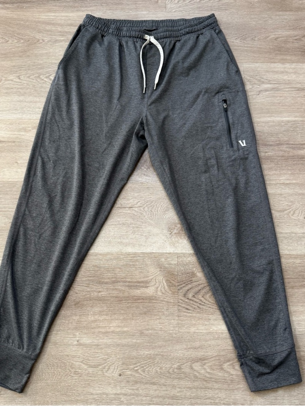 Vuori Men's Dark Gray Jogger Sweatpants